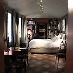 Apartman Calm And *