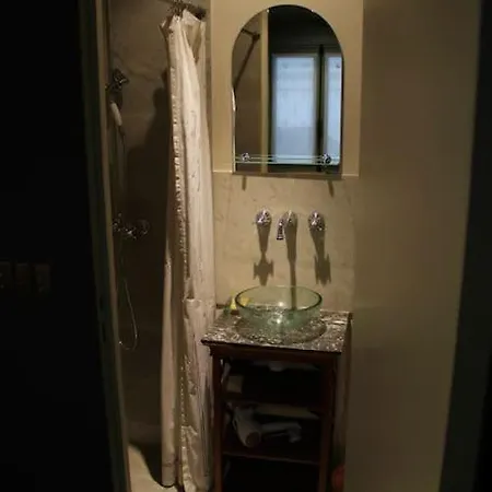 Apartment Calm And Paris