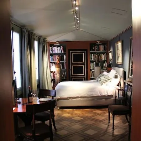Apartment Calm And Paris